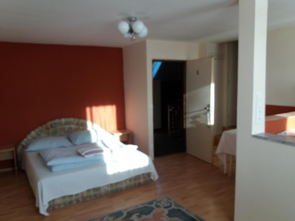 Apartmany Sedmikraska Tehovec Buitenkant foto